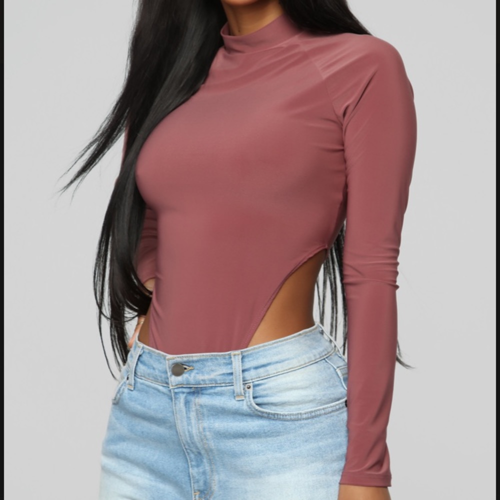 High leg bodysuit - Picture 2 of 7